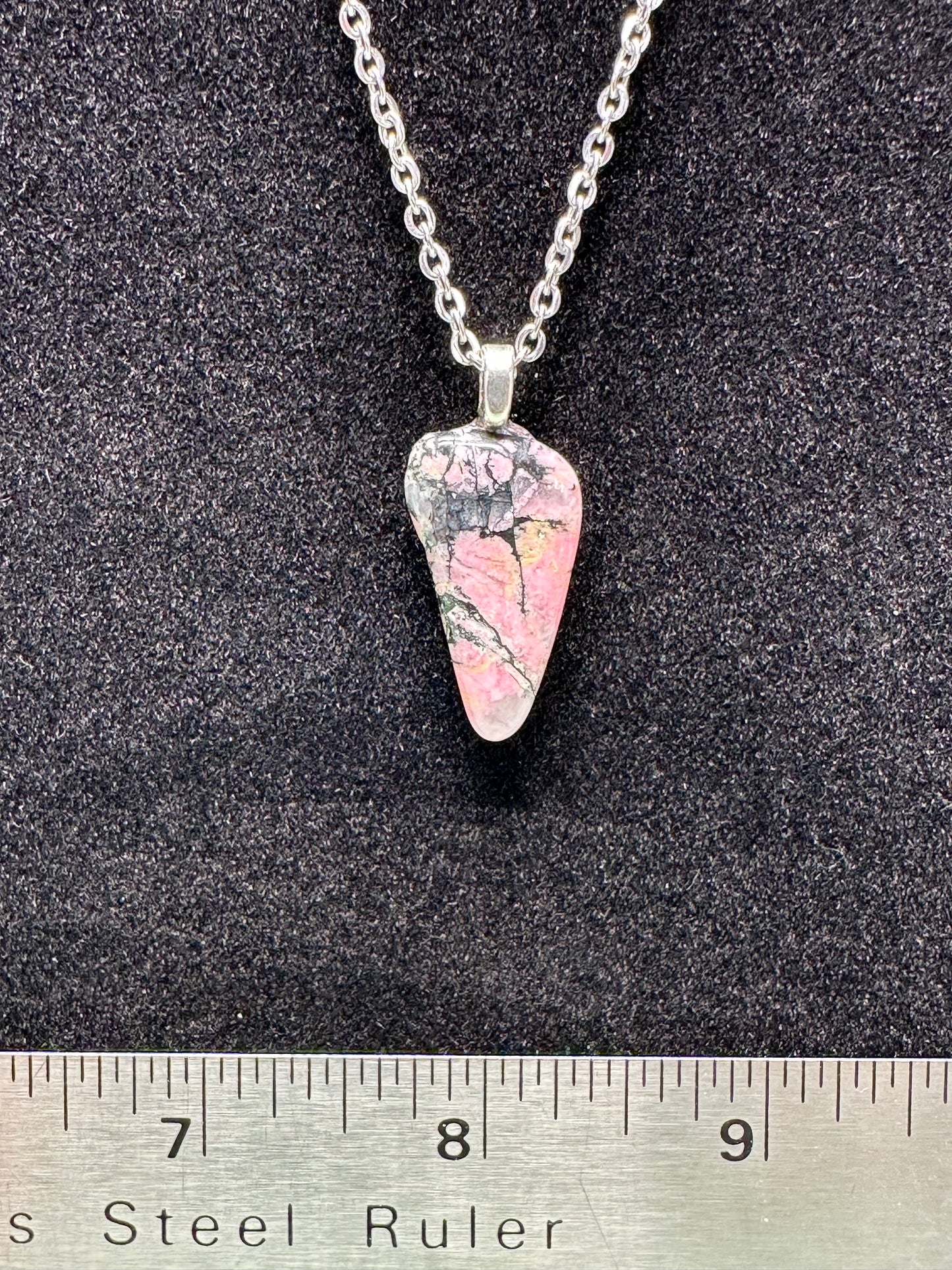 #0025 Rhodonite chain necklace